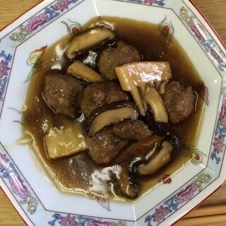 肉団子の醤油煮